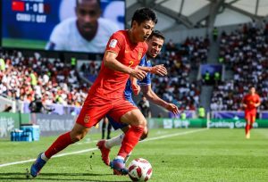A Chinese football player