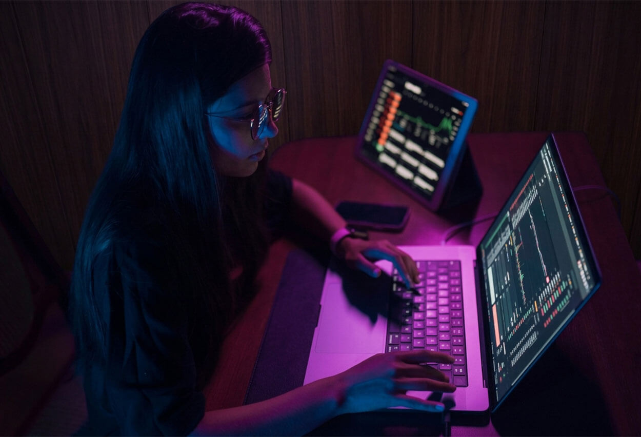 Best 6 AI Vibe Coding Apps in 2026
